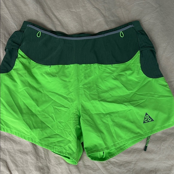 Nike ACG Lime and Forest Green Shorts - Picture 1 of 5